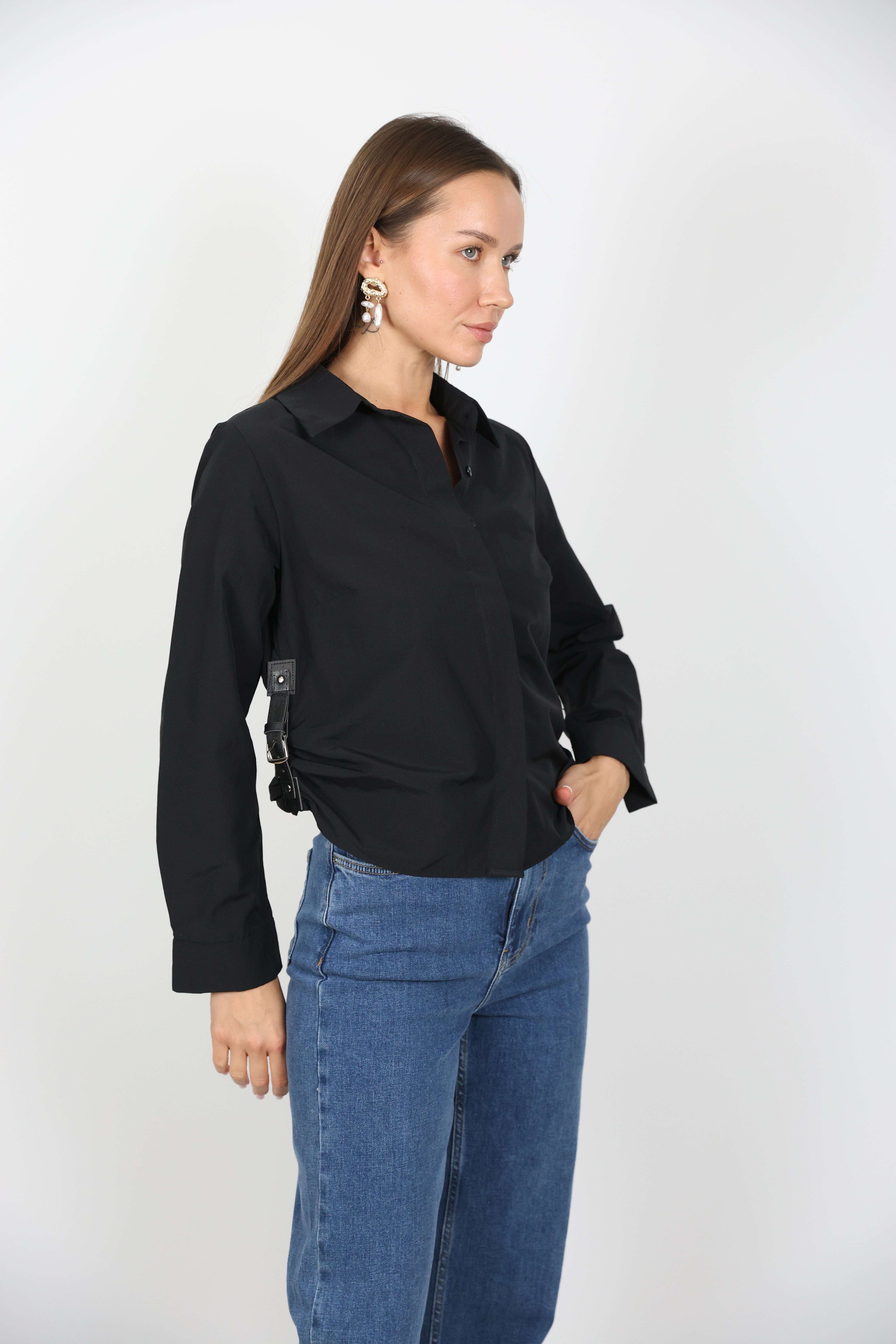 Yan Kemer Detaylı Marka Gömlek