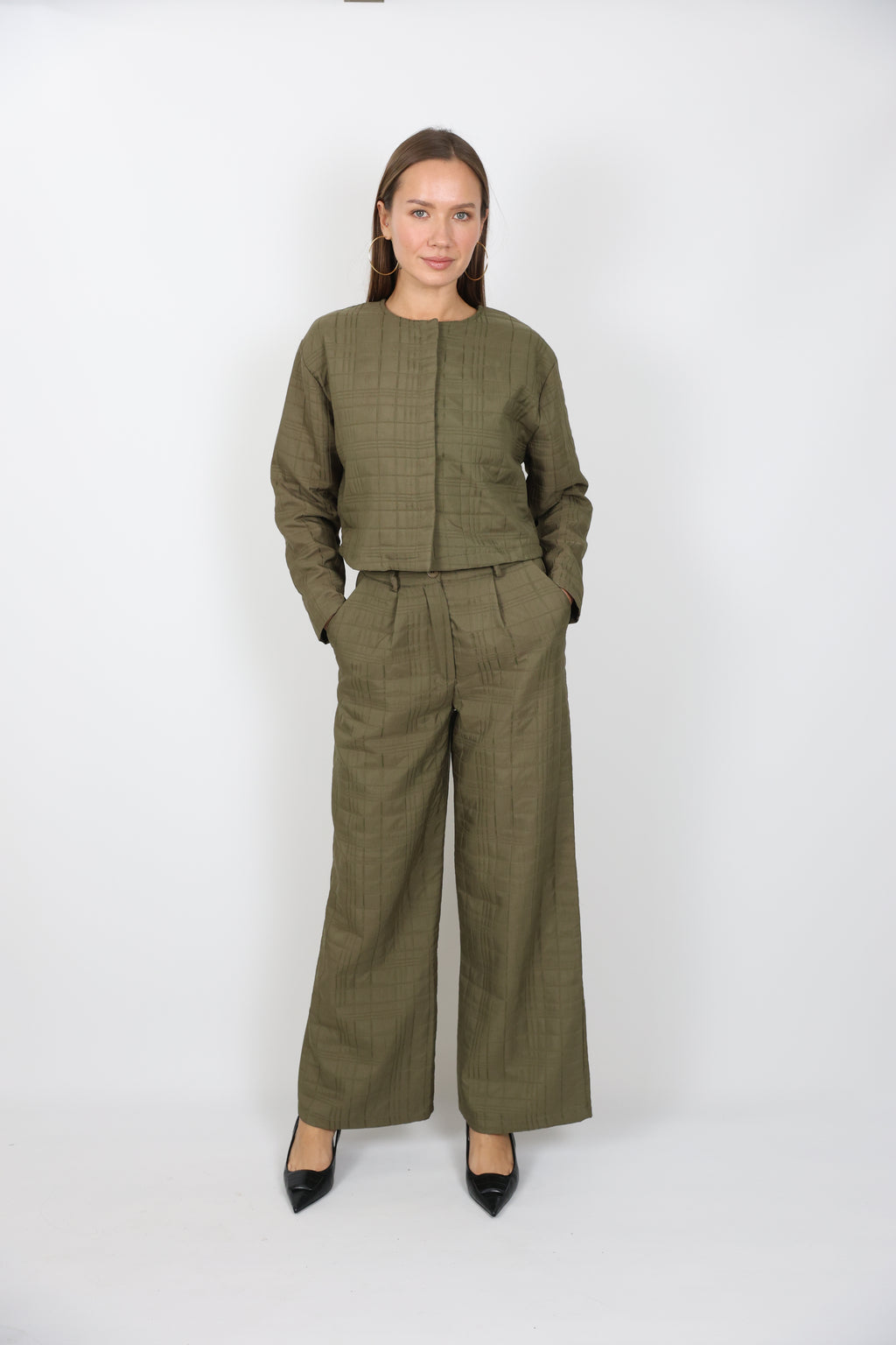 Kapitone Desen Takım