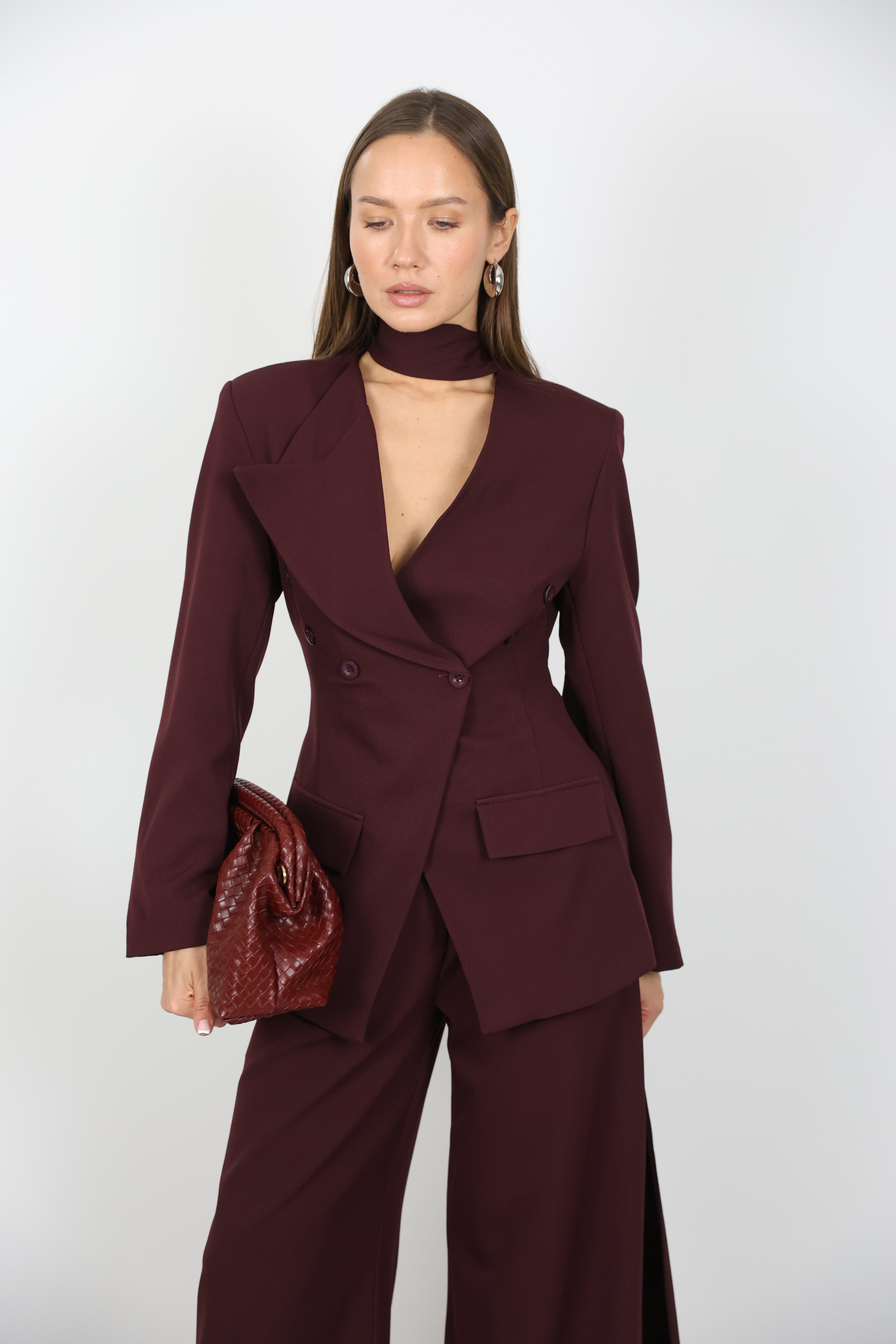 Çıkarılabilir Şal Detaylı Ceket Pantolon Takım